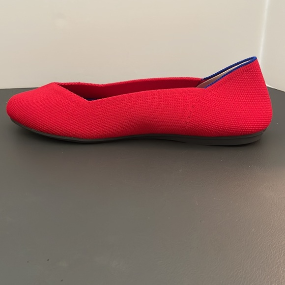 Red, Round Toe Rothy's Flats - Picture 8 of 14